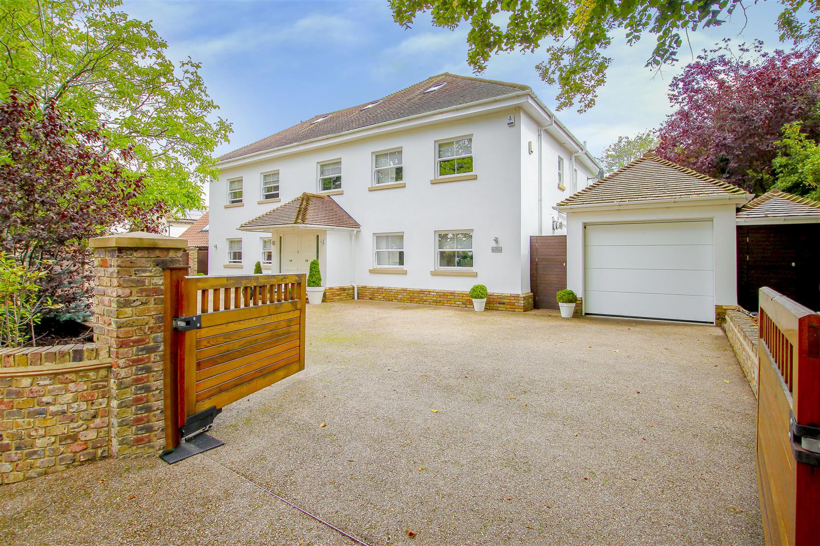 ** SIGNATURE HOME ** Kelvedon Road, Little Braxted, Witham Keith Ashton